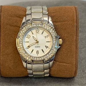 QUARTZ stainless steel round face crystal rhinestone trim watch